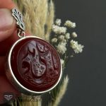 عکس گردنبند عقیق سرخ یا علی مدد